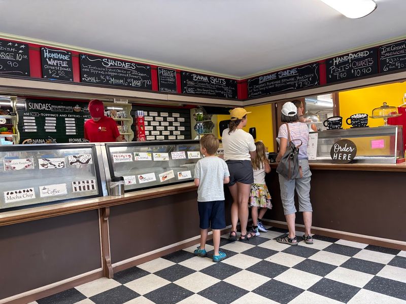 John's Ice Cream (Liberty)