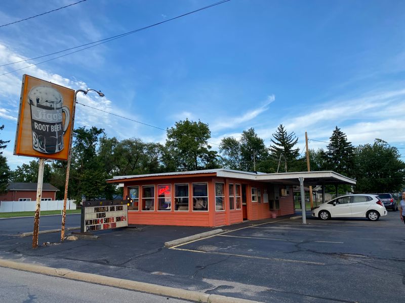 Jigg’s Rootbeer Stand – 1111 Holgate Ave, Defiance, OH 43512