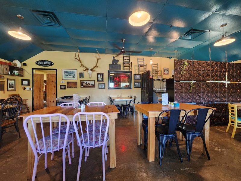 Big Springs Trading Company, St Joe