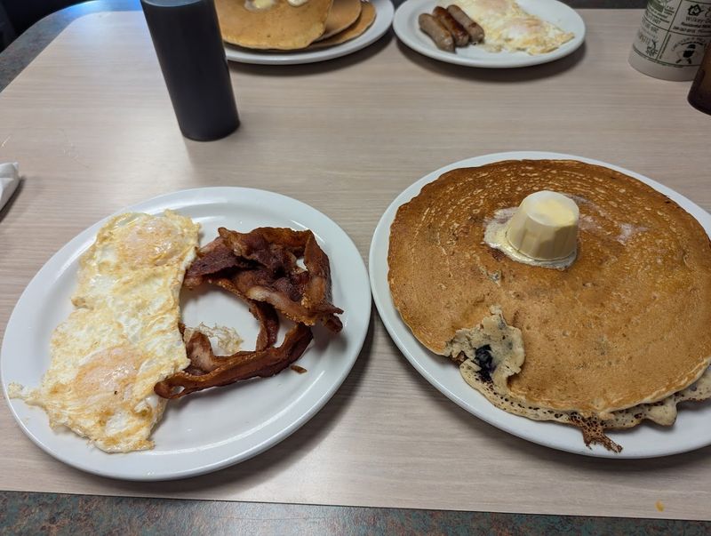 Uncle Ernie’s Pancake House, Kalamazoo