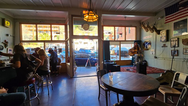 Gene's Place — Bisbee