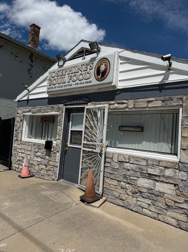 Josephine's Soul Food, Toledo