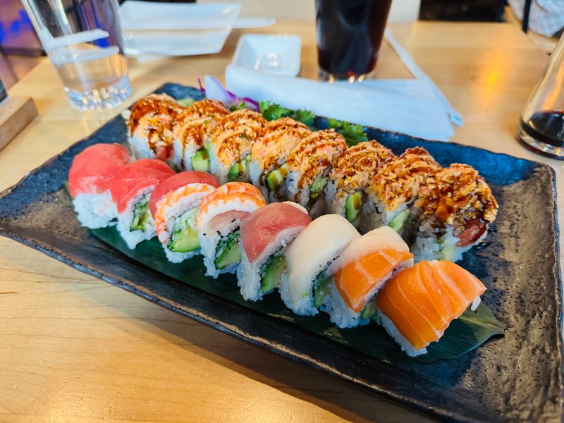 Ginza Sushi and Ramen Bar, Grand Rapids