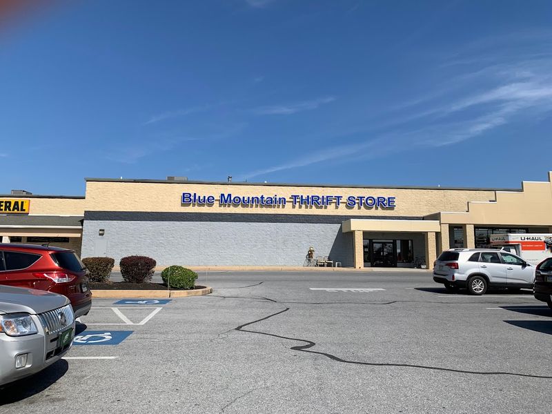 Blue Mountain Thrift Store, Palmyra