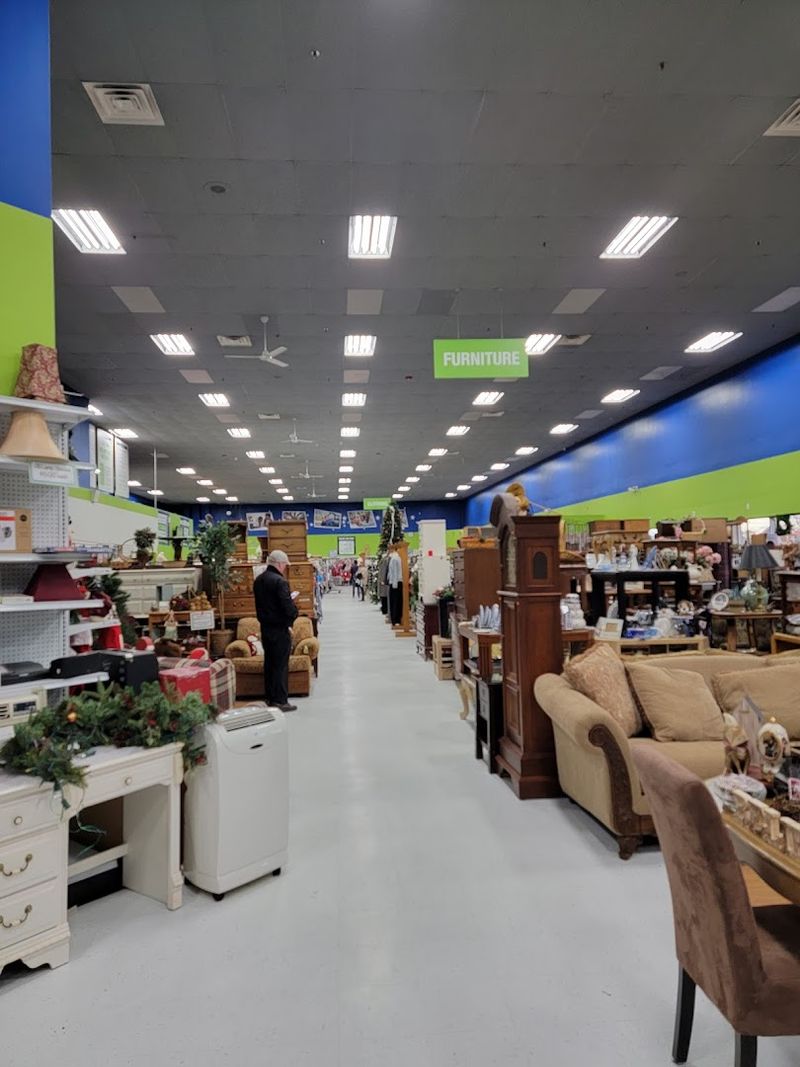 Good Stuff Thrift, Fairless Hills, PA