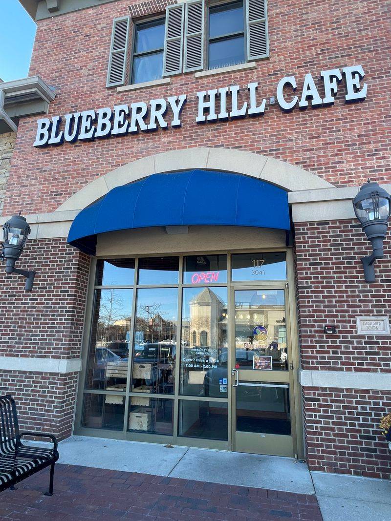 Blueberry Hill Breakfast Cafe (Oakbrook)