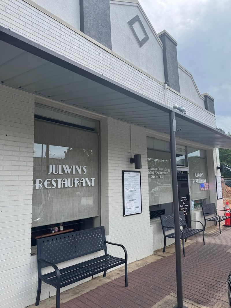 Julwin's Restaurant