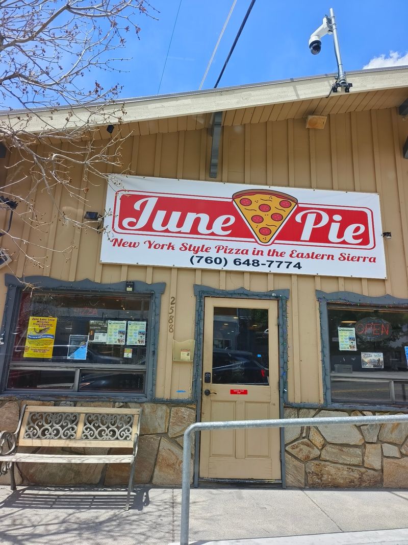 June Pie Pizza Co.