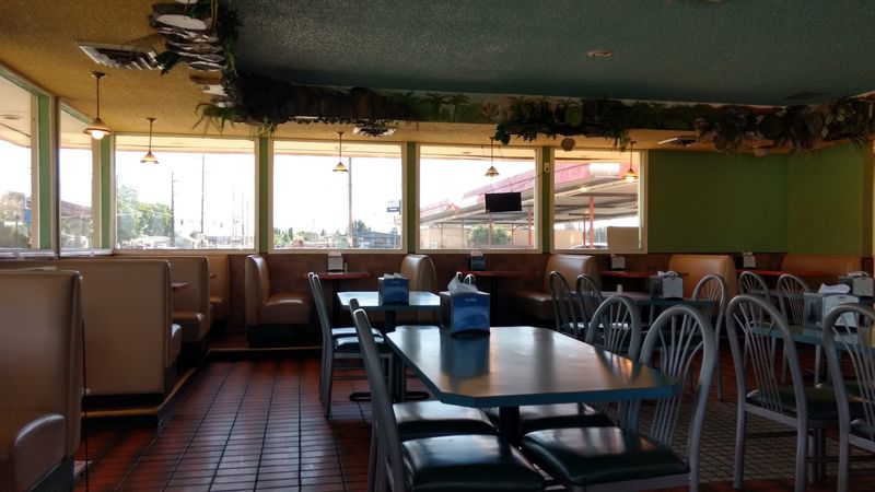 Junior's Tacos