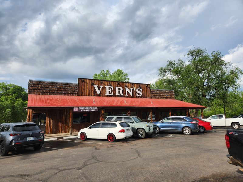 Vern’s Place (Laporte)