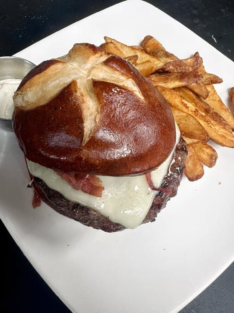 Baxters American Grille – Champaign