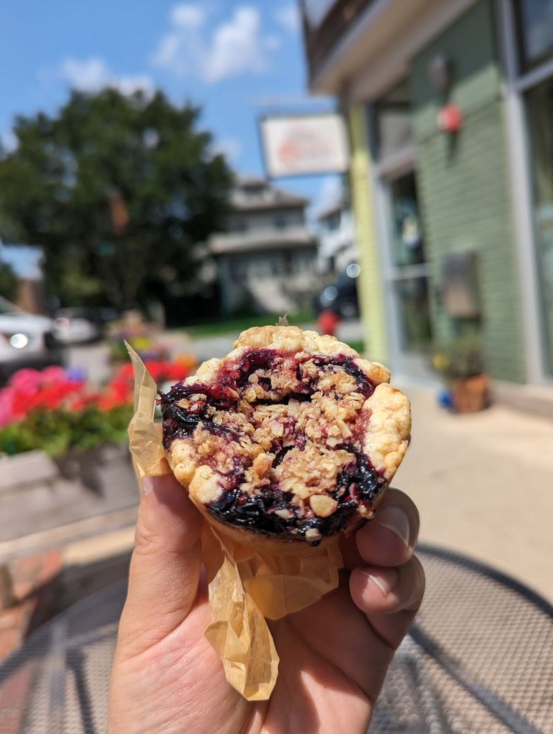 The Happy Apple Pie Shop – Oak Park