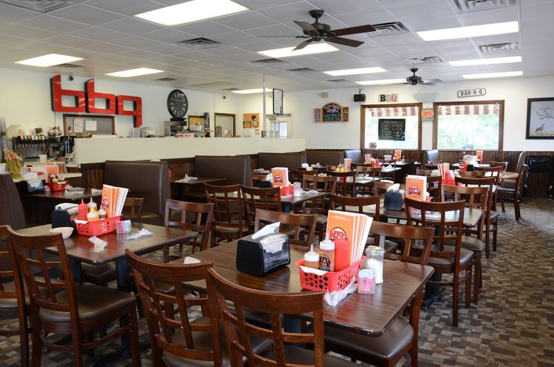 KB Barbeque, Marion
