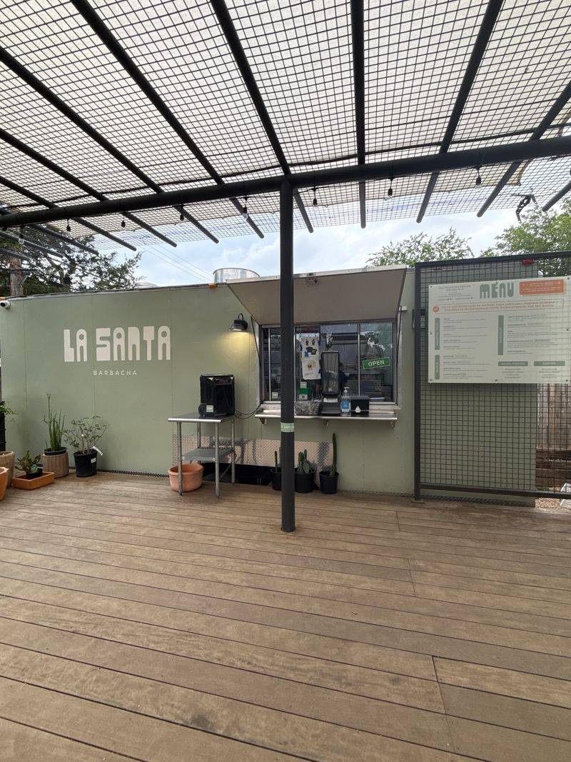 La Santa Barbacha, Austin