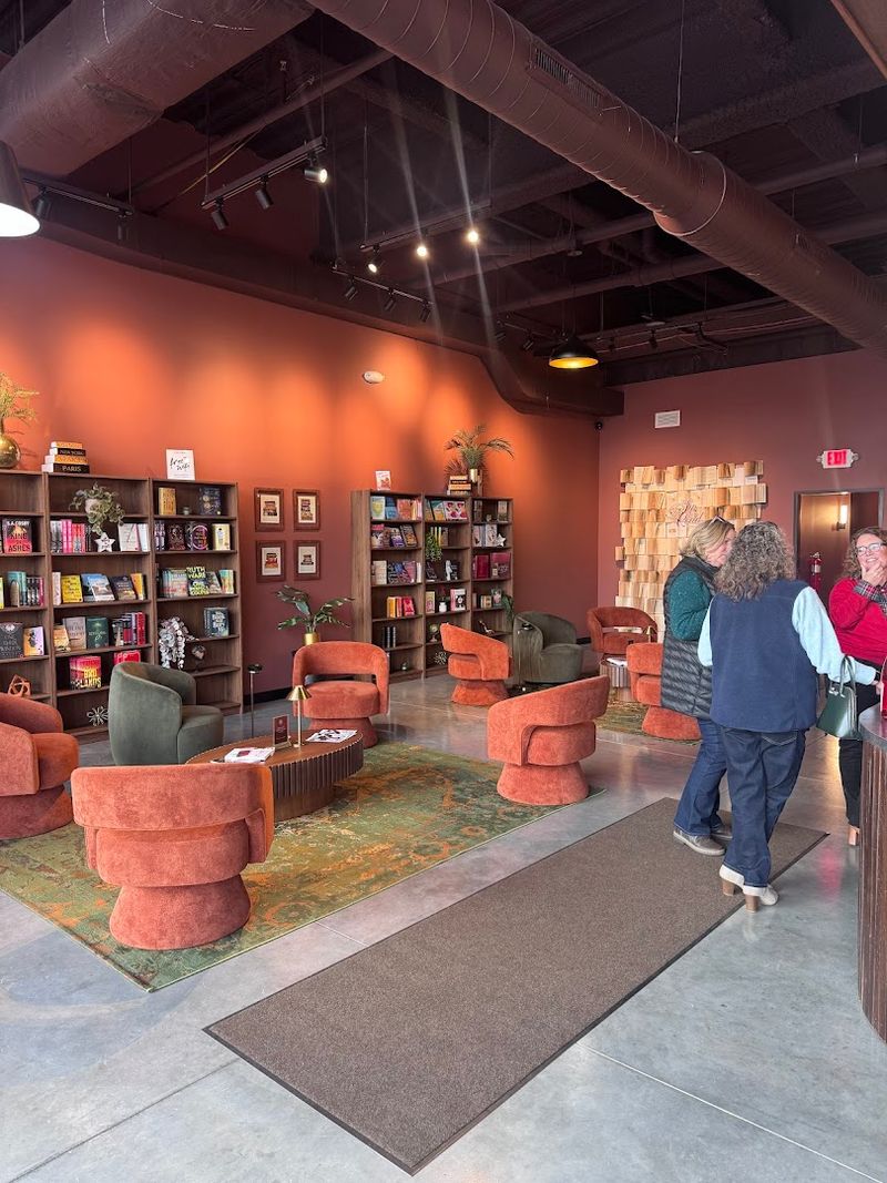 Sip N Read Book Bar, Detroit