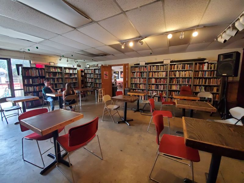 Kafe Kerouac, Columbus