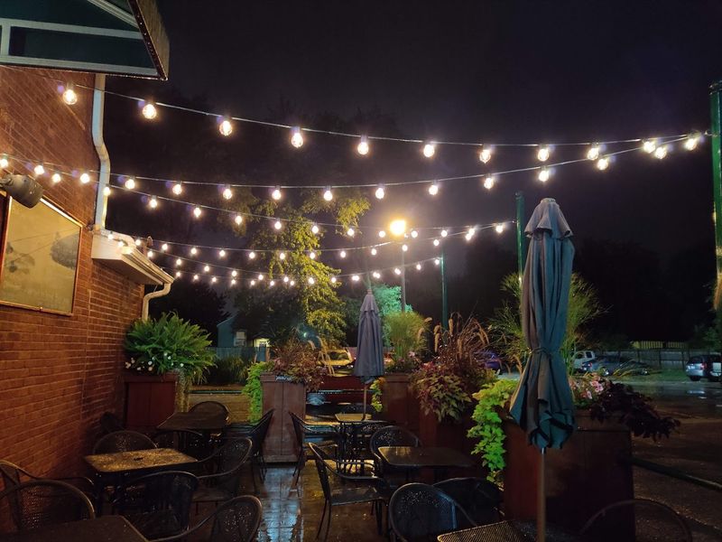 Kalamazoo Street Keeps A Neighborhood Classic By The Freeway Kalamazoo Street Keeps A Neighborhood Classic By The Freeway