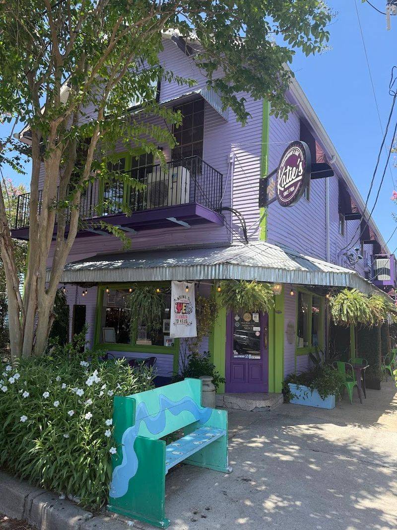Katie's Restaurant