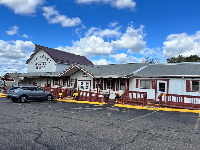 Kauffman's Country Bakery