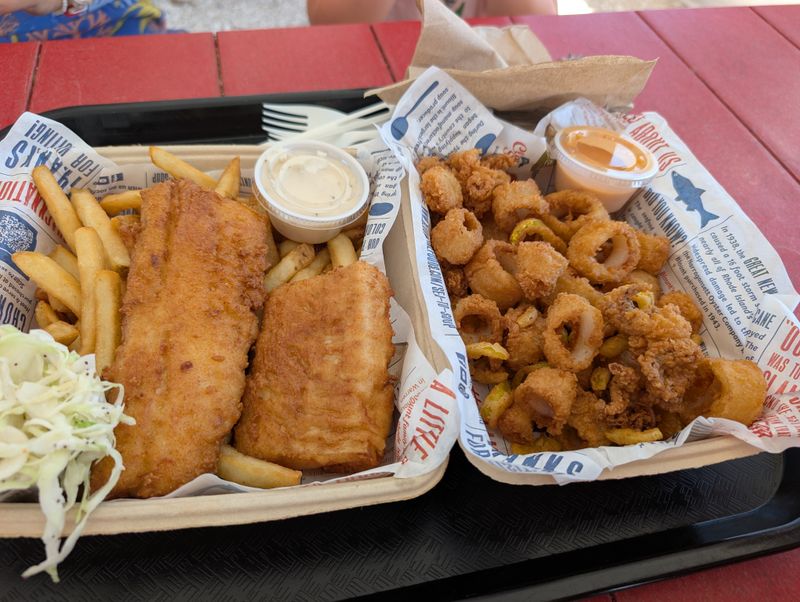 Savor The Coleslaw Contrast