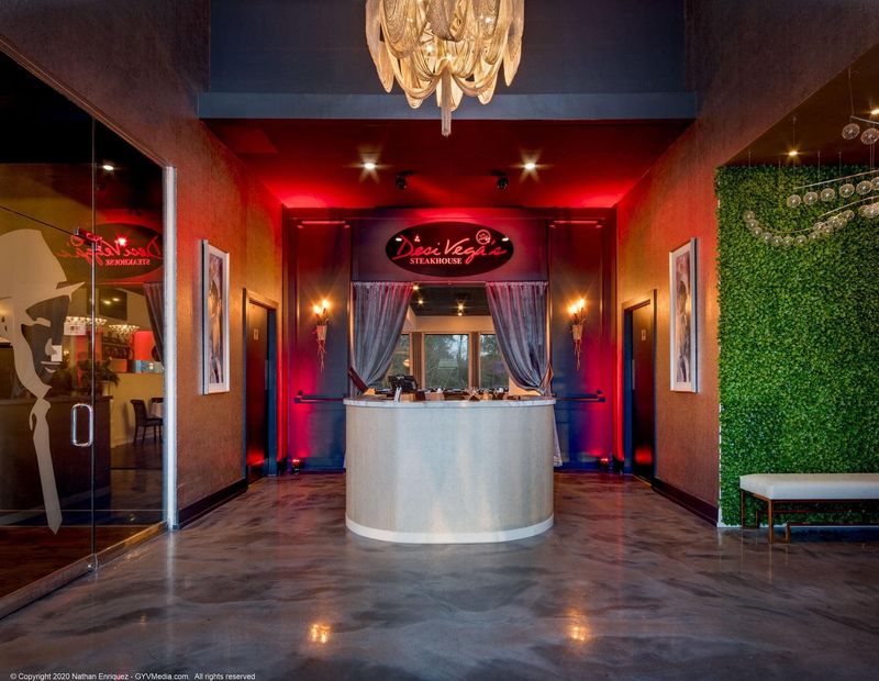 Desi Vega's Steakhouse — Covington