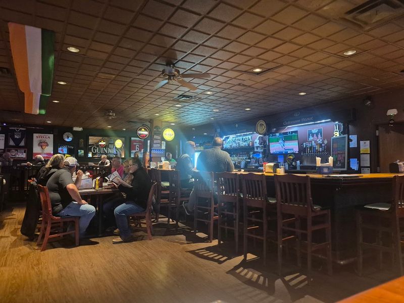 Doherty's Pub & Pins - Decatur