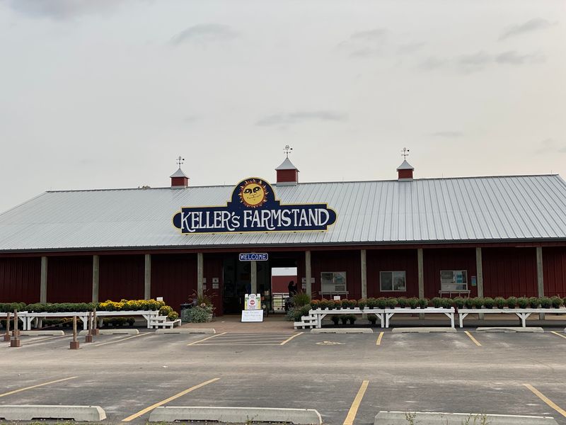 Keller's Farmstand (Oswego)