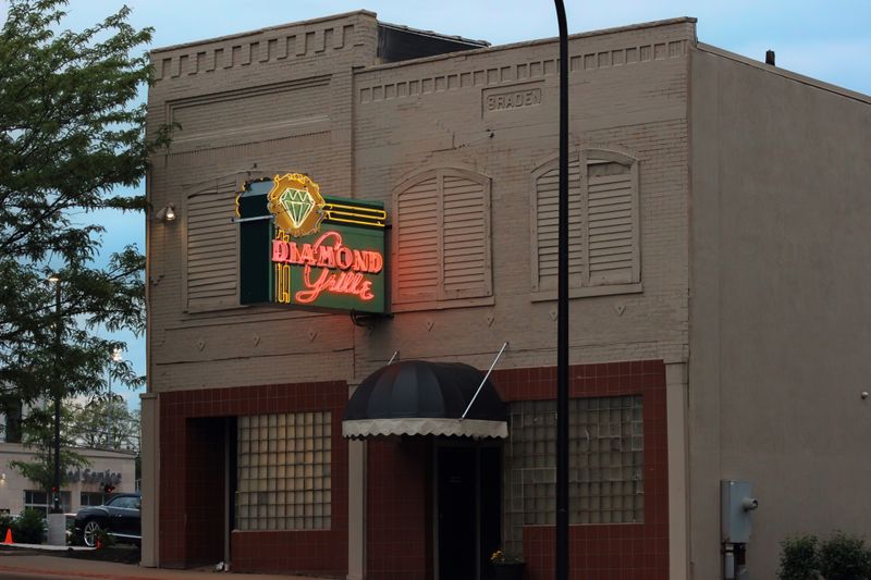 Diamond Grille — Akron, Ohio