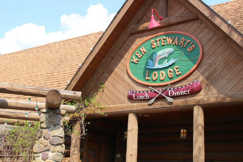 Ken Stewart's Lodge, Akron Ken Stewart's Lodge, Akron