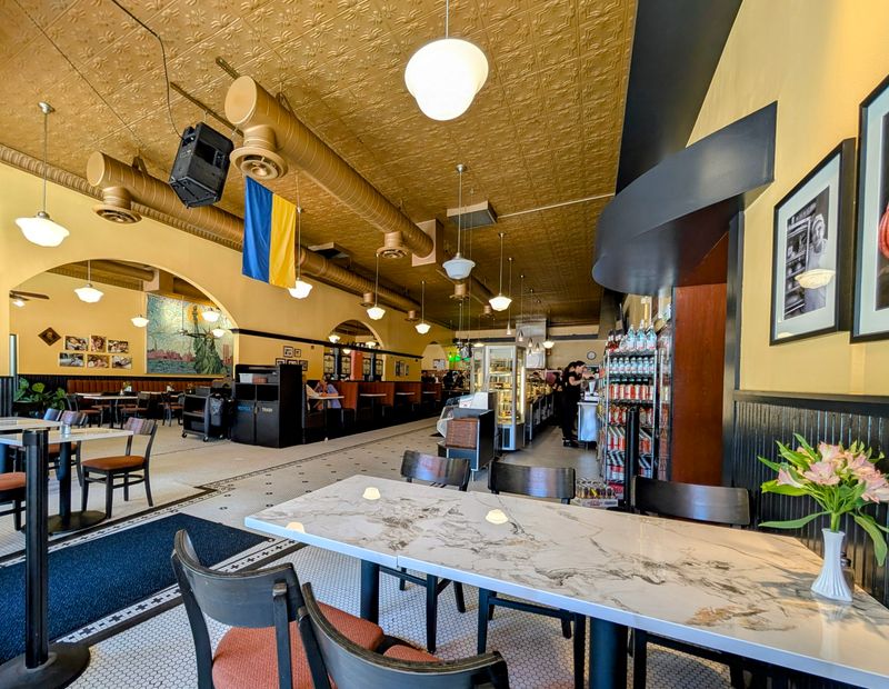 Kramarczuk's Deli & Bakery — Minneapolis