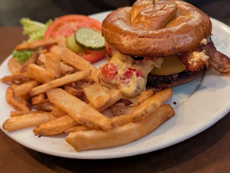 Kankakee River State Park – BrickStone Brewery