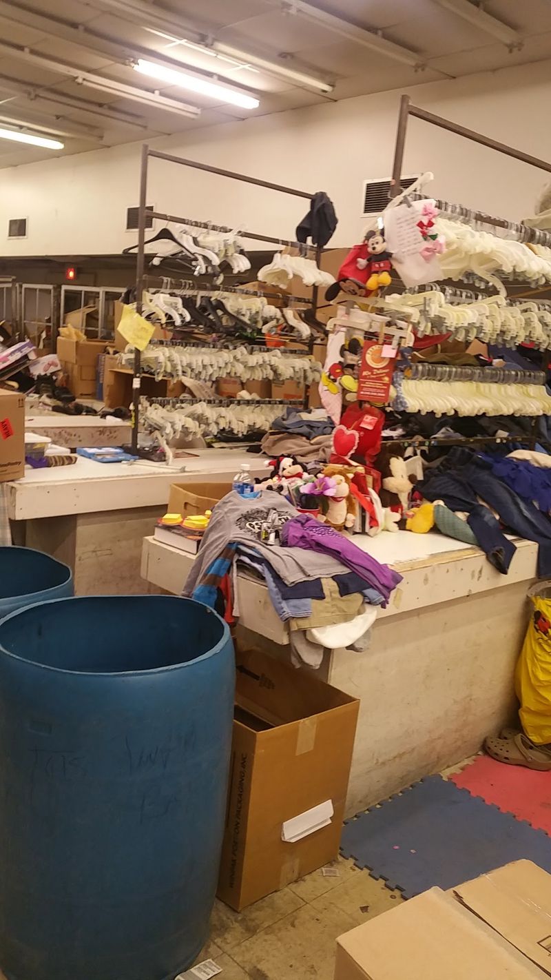 No Fitting Rooms, How To Try Without Trying