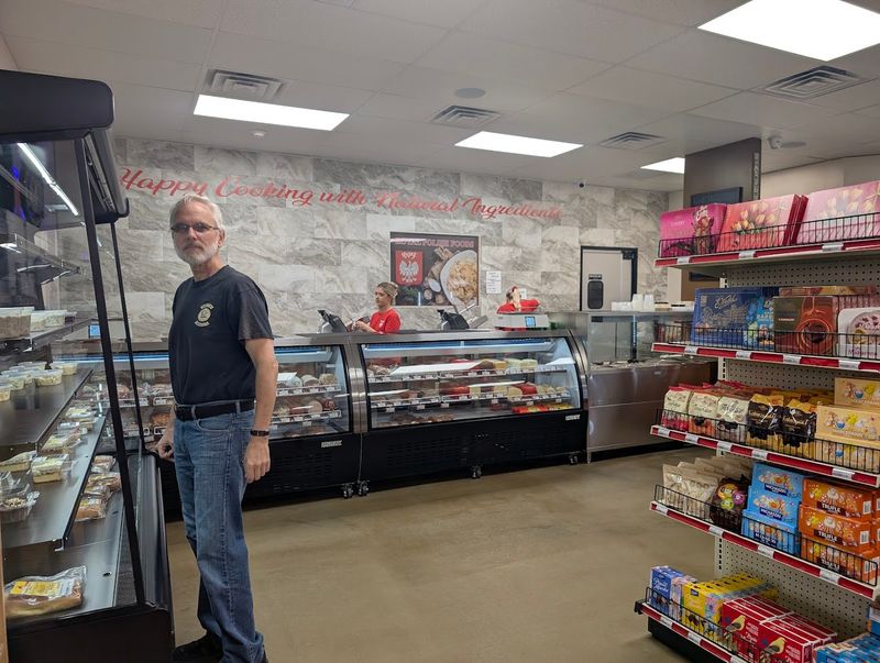 Sweet Treats: Paczki, Szarlotka, and the Bakery Pastry Selection