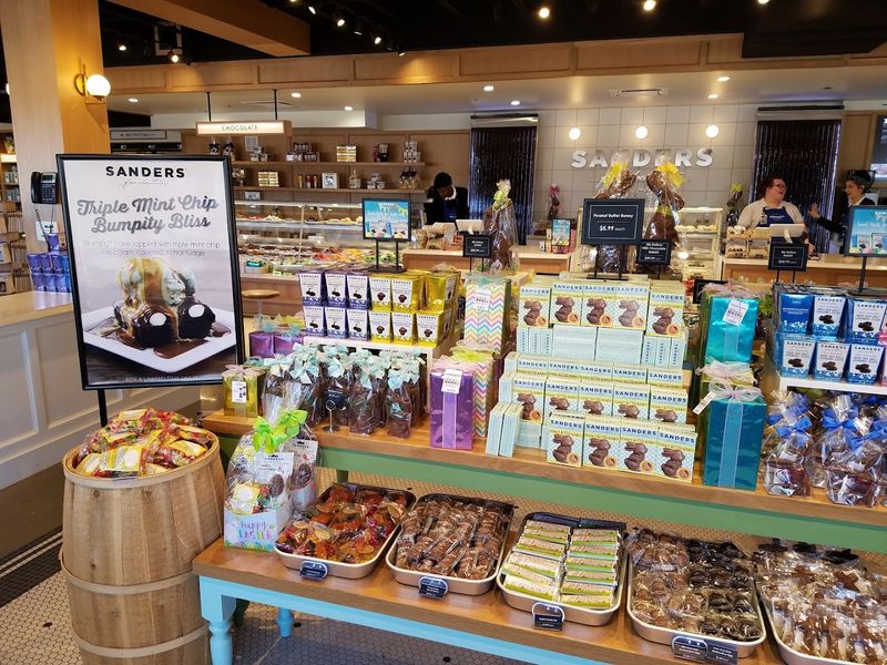 Sanders Chocolate & Ice Cream Shoppe, Clinton Township