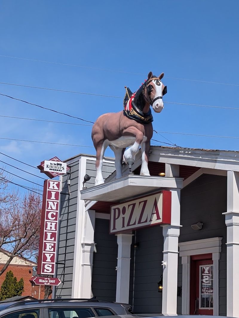 Kinchley's Tavern