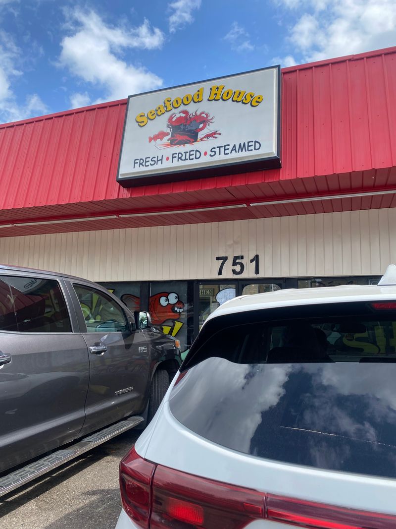 The Seafood House — Mobile