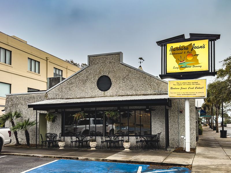 Barbara Jean's And Bennie's Island Comfort Seafood