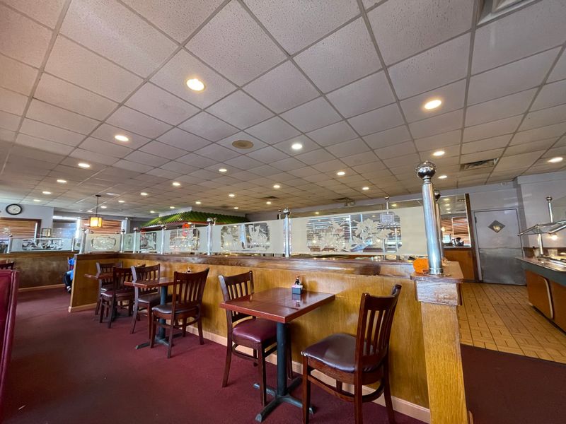 Hibachi Sushi Supreme Buffet, Warren