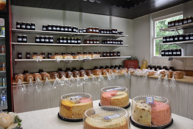 Schlabach’s Bakery