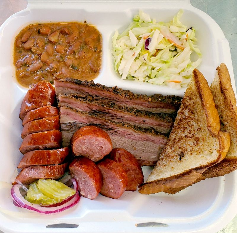 Smokin' Barrel BBQ – Show Low, AZ