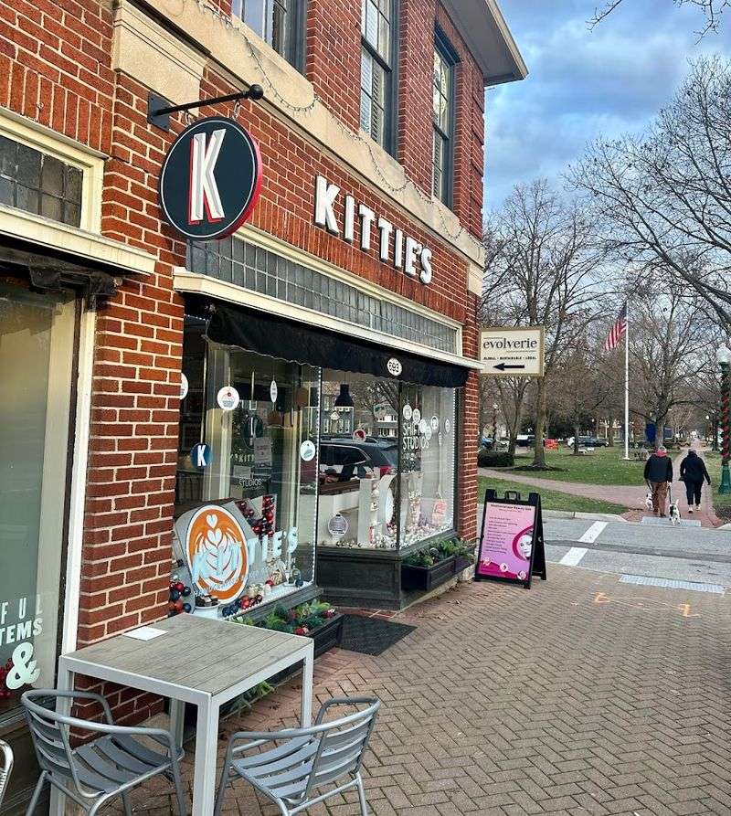 Kittie's Worthington, Worthington