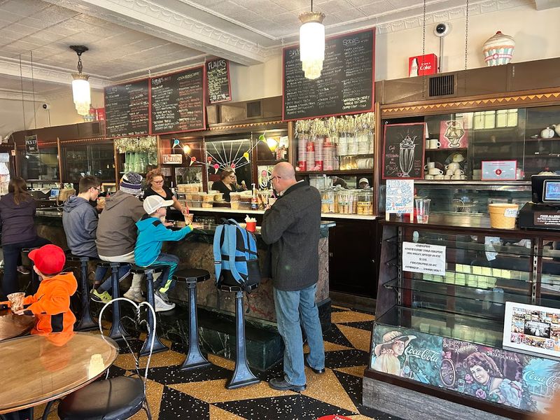 Klavon's Ice Cream Parlor, Pittsburgh Klavon's Ice Cream Parlor, Pittsburgh