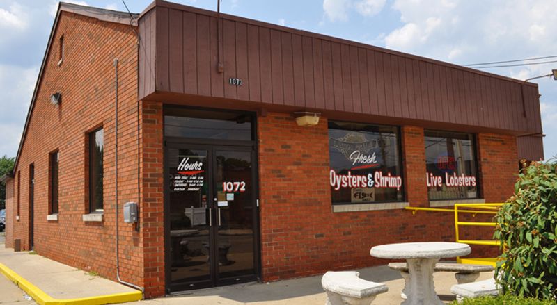 Klein's Seafood, Akron