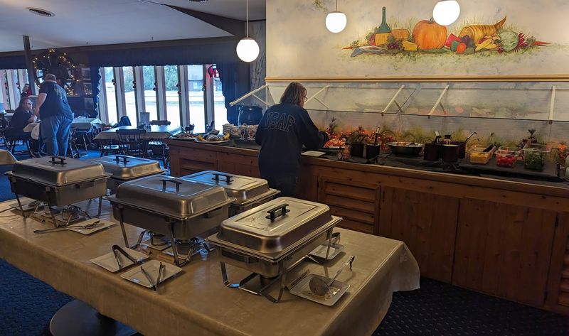 Redwood Steak House & Lounge, Lewiston