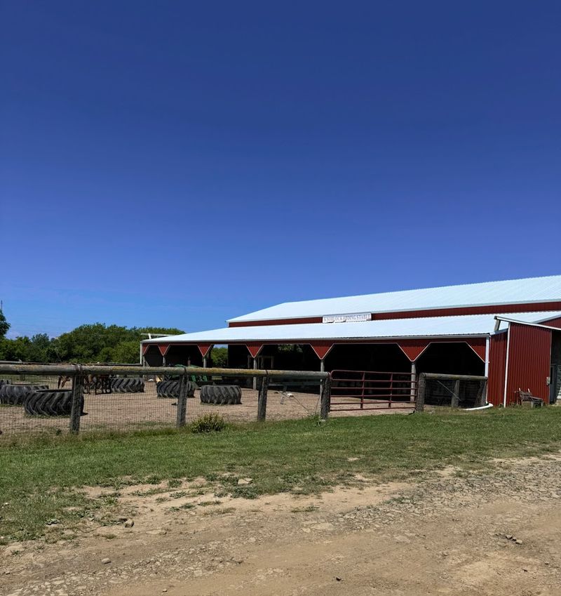 Knoblock Riding Stable
