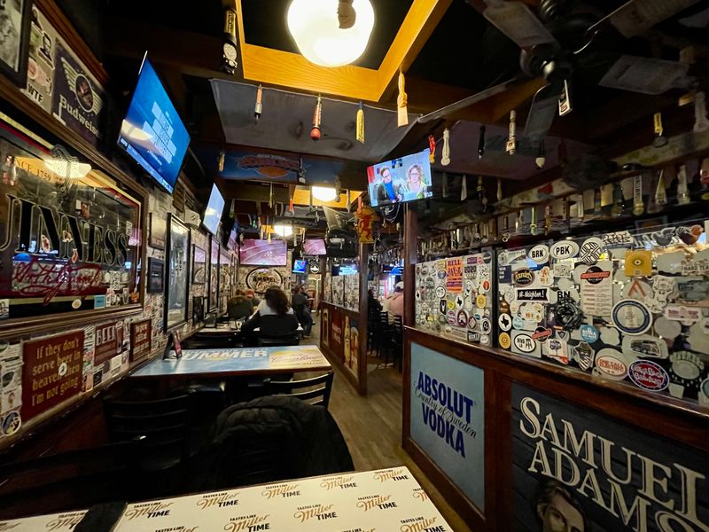 The Brickhouse Bar & Grill - Newington/Stamford