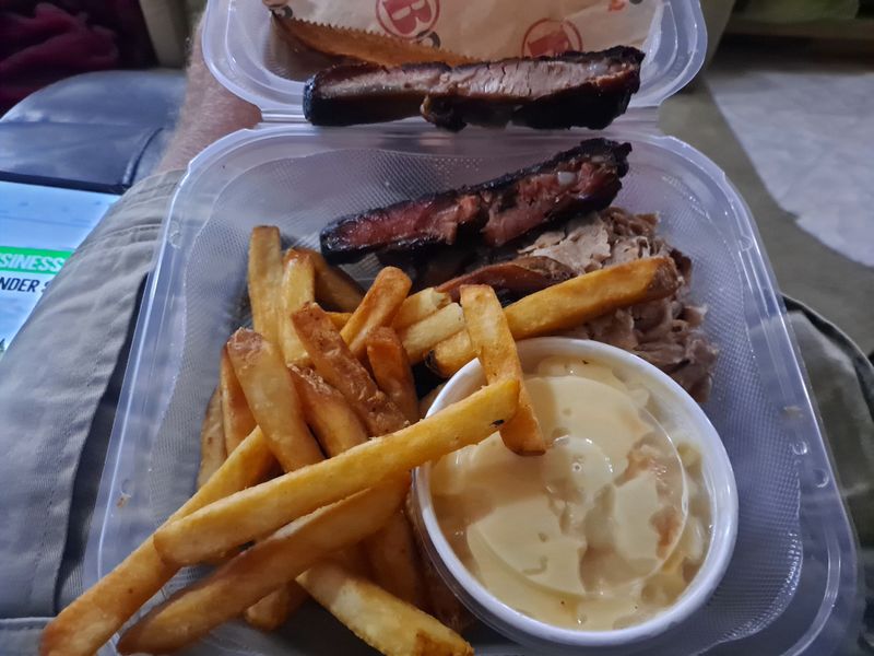 Bono’s Pit Bar-B-Q