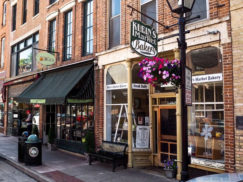 Klein's Market Bakery – Galena