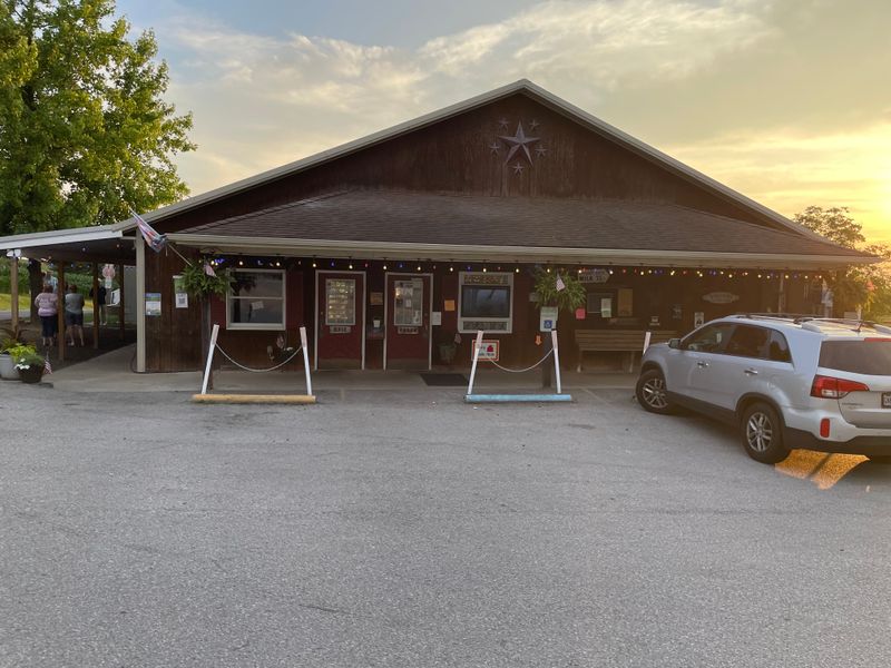 Perrydell Farm and Dairy, PA