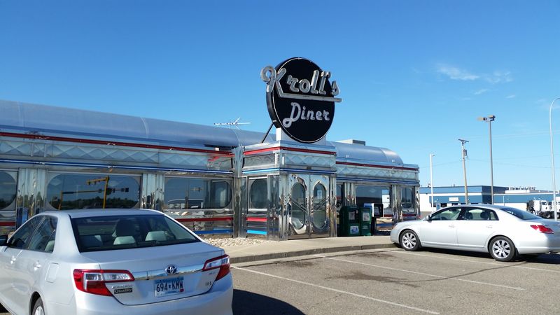 Kroll's Diner, Minot
